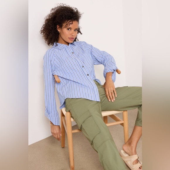 Everlane Tops - NWT Evereve Everly Blue & White Striped Shirt
